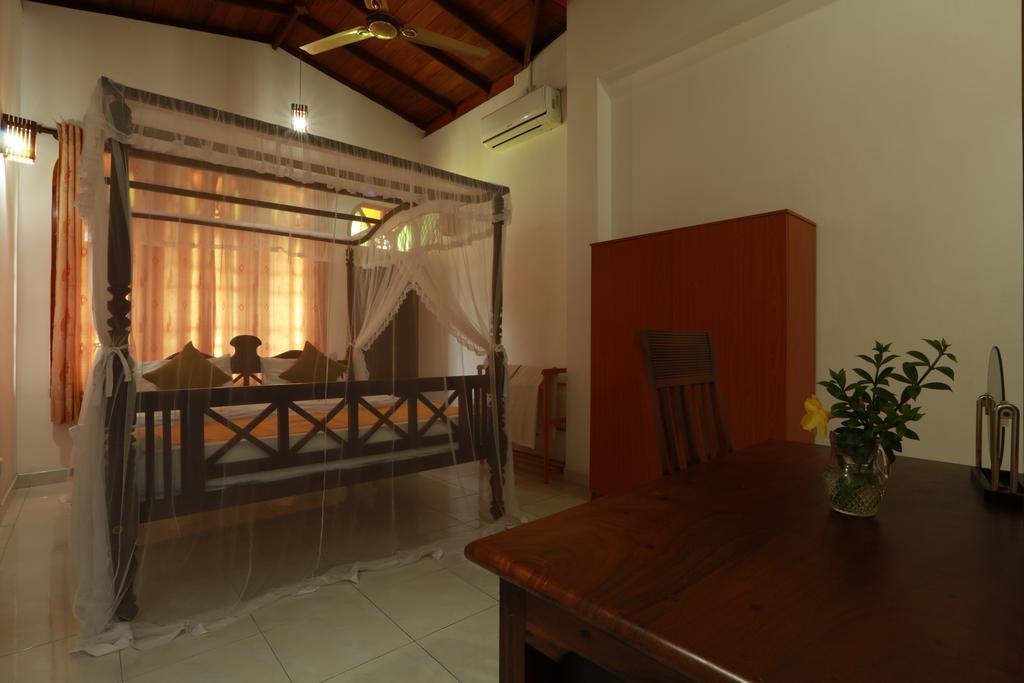 Flamingo Guest House Unawatuna Exterior photo