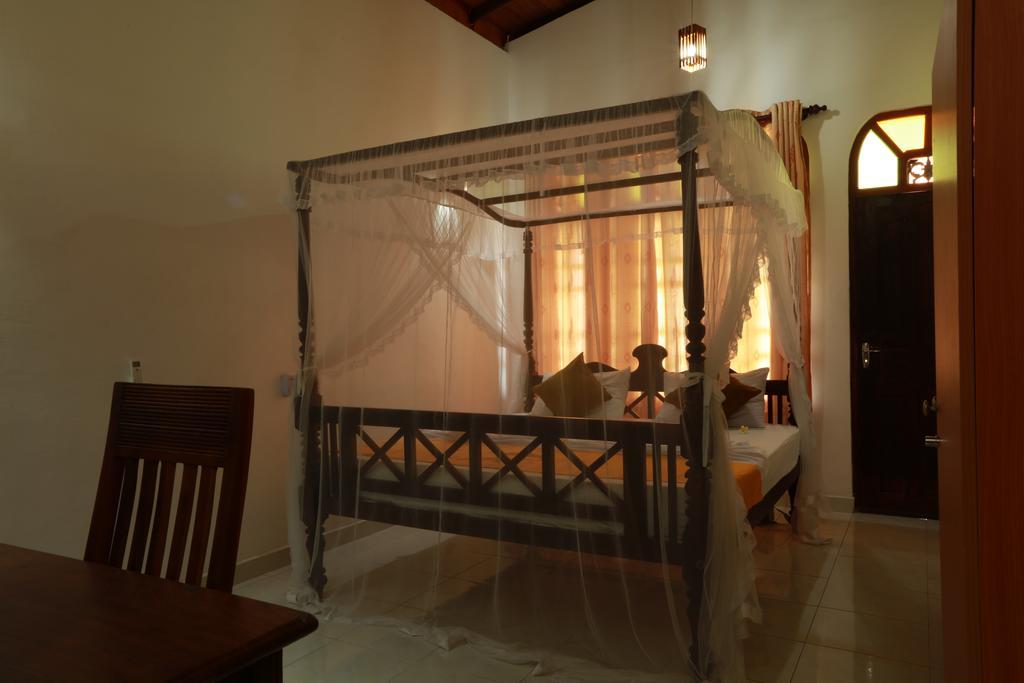 Flamingo Guest House Unawatuna Exterior photo