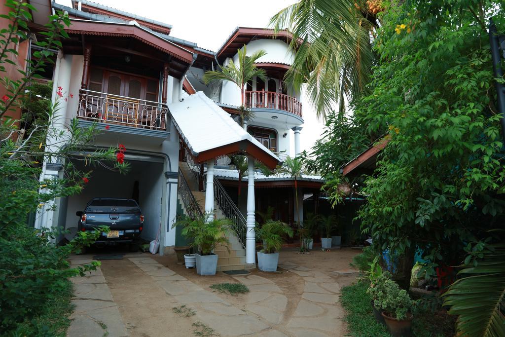 Flamingo Guest House Unawatuna Exterior photo