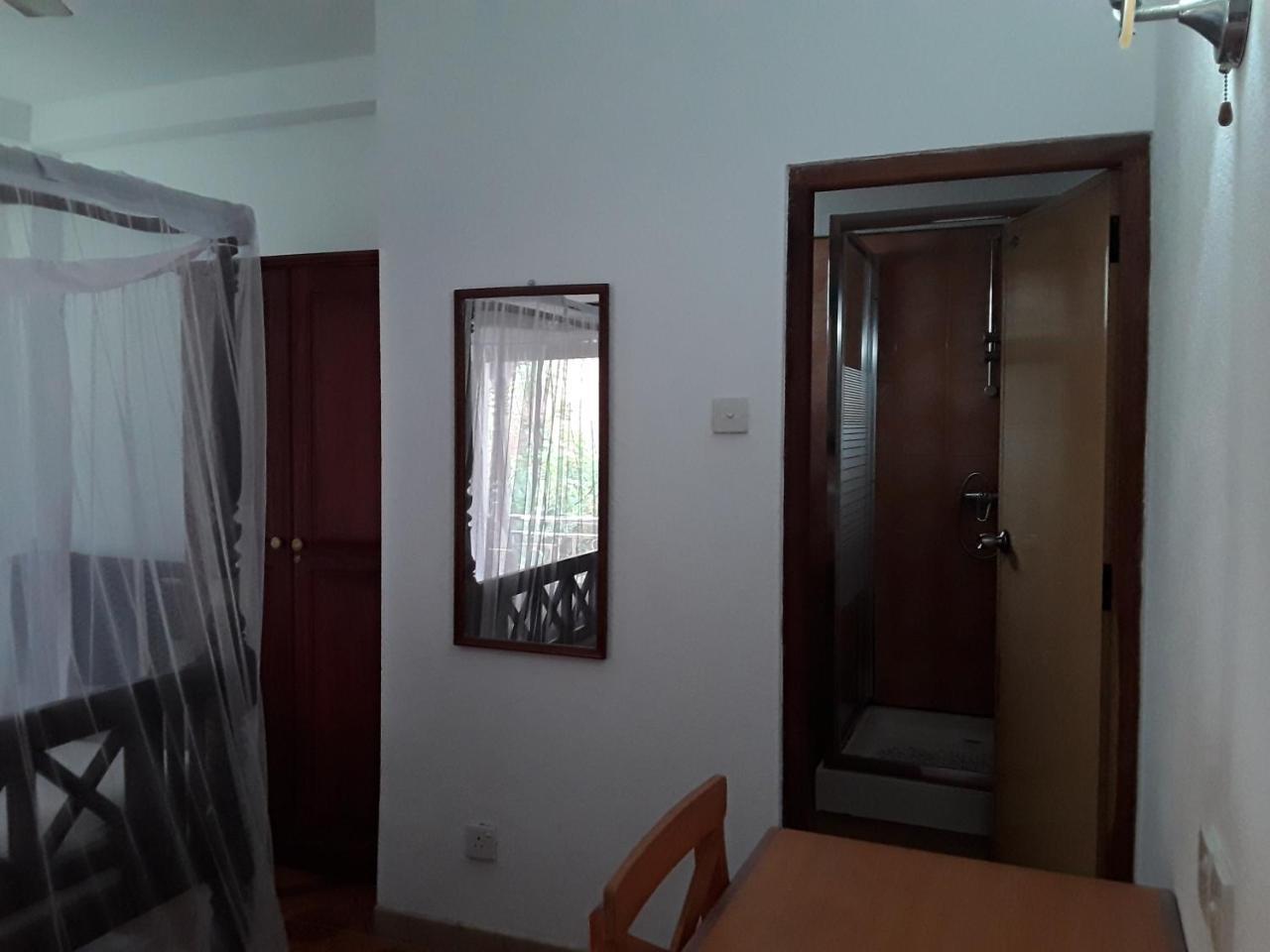 Flamingo Guest House Unawatuna Exterior photo